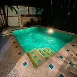 Private Pool & Jacuzzi Villa, Phratumnak, - 600m From The Beach, 711 Nearby