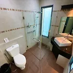 วิลล่า Private Pool & Jacuzzi Villa, Phratumnak, - 600m From The Beach, 711 Nearby *