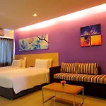 R-con @ Siam Pattaya