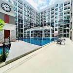 New 1-Br Pool View New Arcadia Beach Condo