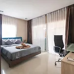 Shiba Hotel Pattaya