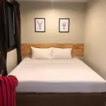 Sumalee Residence