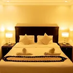 Hotel Ivory Palace 3*