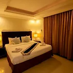Ivory Palace Hotel 3*