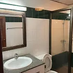 Lewiinski's 3* Pattaya