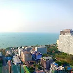 อพาร์ทเม้น The Base Horizon