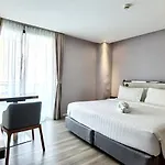 Citrus Grande By Compass Hospitality โรงแรม