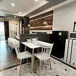 Hotel Ktk & 4*