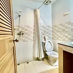 Lewiinski's Guest house Pattaya
