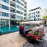 Reddoorz I-talay Hotel