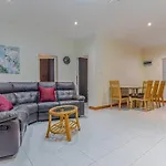 1-huge Pool, Bbq, 300m-beach, 8 Mins To Walking Street