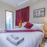 1-huge Pool, Bbq, 300m-beach, 8 Mins To Walking Street *