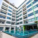 Reddoorz I-talay 3* Pattaya