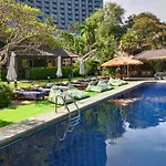 Hotel Let's Hyde & - Pool 4*