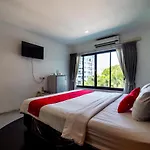 Reddoorz I-talay