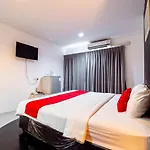 Reddoorz I-talay Hotel Pattaya