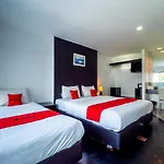 Reddoorz I-talay Hotel