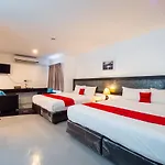 Hotel Reddoorz I-talay