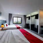 Hotel Reddoorz I-talay 3*