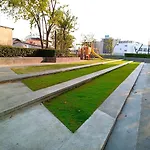 The Base Horizon *