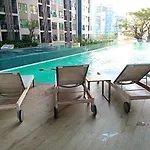อพาร์ทเม้น The Base Horizon