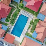 15br-30pax,300m-beach & 8mins Walking Street For Families & Group Retreat Villa *
