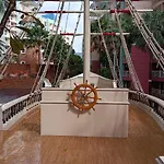 Grande Caribbean Apartment *