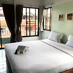 Hotel Sutus Court 7 2*