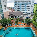 Sutus Court 7 2* Pattaya