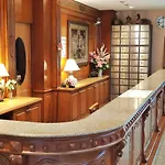 The Chanthong And Hotel 3*