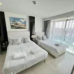 Trendy In Center Pattaya