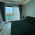 Apartment Laguna Beach 3
