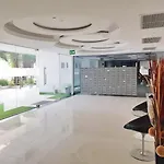 Hotel Grand Avenue *