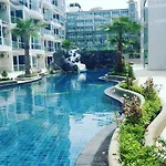 Grand Avenue * Pattaya
