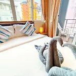 โรงแรม Sailor - & Steps To Walking Street