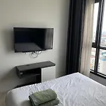 泰国芭提雅thebase无边游泳池公寓 อพาร์ทเม้น Pattaya