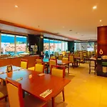 Hotel Centara 4*