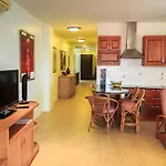 3 Bedroom Praitumnak Soi 4 By Daisy