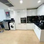 60Sqm Luxury 1 Bed - Pattaya City Centre - Centara Avenue Residences - 704