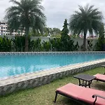 City Garden Olympus By Ny