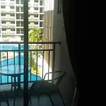 Arcadia Continental Aparthotel *