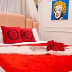 Exquisite Pool Villa J - Pattaya Pool Villa