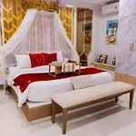 Exquisite Pool Villa J - Pattaya Pool Villa