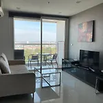 Vision Pratumnak By Sunny Apartment Pattaya