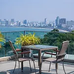 อพาร์ทเม้น The Point Pratumnak By Psr *
