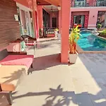 Villa พระตำหนักวิลล่า 10 ห้องนอน พร้อมสระว่ายน้ำส่วนตัว Pattaya