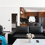 *City~House* 芭堤雅豪华泳池别墅近步行街