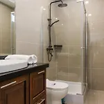 *city~house* 芭堤雅豪华泳池别墅近步行街 Villa