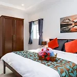 Villa *city~house* 芭堤雅豪华泳池别墅近步行街 *