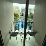 Arcadia Continental * Pattaya